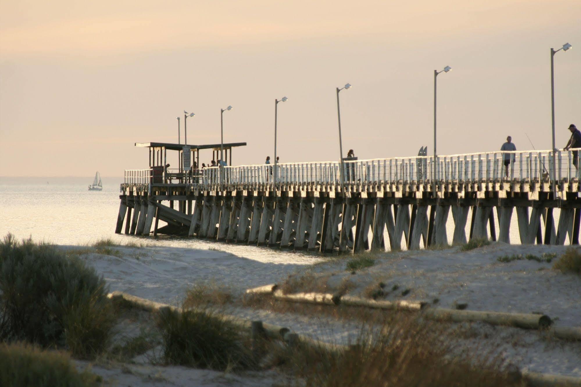 Largs Pier Hotel Adelaide Dış mekan fotoğraf